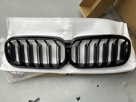 부천 랩핑, 빛을 흡수하는 파급력. BMW 5시리즈 고광택 무광 블랙. / 안양시 동안구 관양동