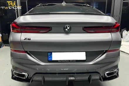 BMWX6 30D 블랙유광 크롬죽이기 및 사틴다크그레이 전체랩핑 그리고 바디킷 튜닝까지 한번에 / 안양시 동안구 관양동
