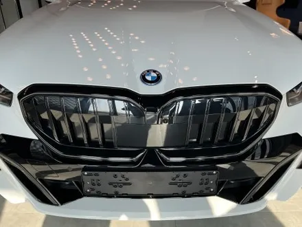 동탄 랩핑, BMW G60 5시리즈 아이코닉 글로우 그릴 랩핑. 작은 변화가 만드는 큰 임팩트! / 안양시 동안구 관양동