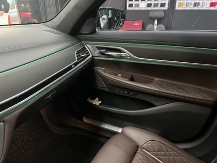 분당 수지 랩핑, BMW 740Li. 극에서 극으로, 어둠에서 빛으로. / 안양시 동안구 관양동