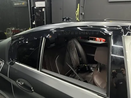 부천 랩핑, 빛을 흡수하는 파급력. BMW 5시리즈 고광택 무광 블랙. / 안양시 동안구 관양동