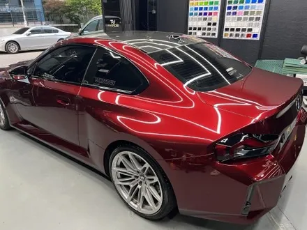 안산 랩핑, BMW G87 M2 사고 보험수리로서 전체 시공. 뱀파이어 레드! / 안양시 동안구 관양동