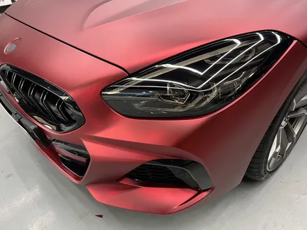 안산 BMW Z4 랩핑, M40i 차량에 시공이 까탈스러운 무광 크롬 로마니 레드 셋업! / 안양시 동안구 관양동