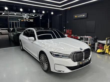 분당 수지 랩핑, BMW 740Li. 극에서 극으로, 어둠에서 빛으로. / 안양시 동안구 관양동