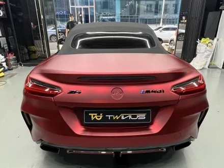 안산 BMW Z4 랩핑, M40i 차량에 시공이 까탈스러운 무광 크롬 로마니 레드 셋업! / 안양시 동안구 관양동
