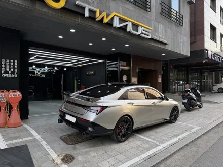 안산 랩핑, 투톤의 매력에서 다시 재정의된 BMW 7시리즈 매력. / 안양시 동안구 관양동