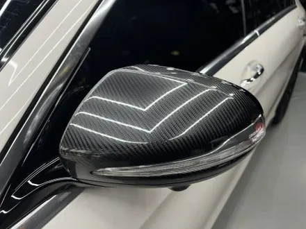 수원 랩핑. 카본 필름으로 스포티함을 과시해낸 W222 S63 AMG. / 안양시 동안구 관양동