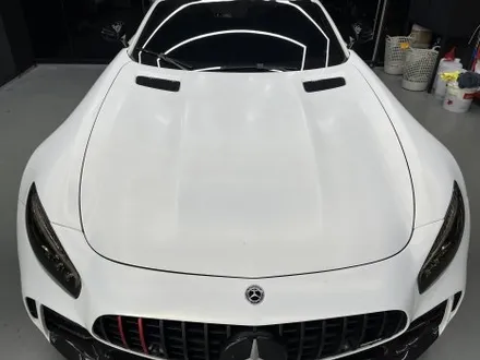 안산 랩핑, AMG GT. 사틴 펄 화이트에서 순정 그레이 그다음은, 고광택 뱀파이어 레드. / 안양시 동안구 관양동