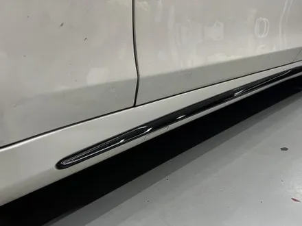 수원 랩핑. 카본 필름으로 스포티함을 과시해낸 W222 S63 AMG. / 안양시 동안구 관양동