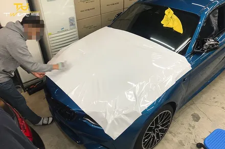 BMW M2랩핑 유광화이트 전체카스킨 / 안양시 동안구 관양동
