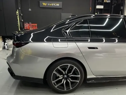 안산 랩핑, 투톤의 매력에서 다시 재정의된 BMW 7시리즈 매력. / 안양시 동안구 관양동