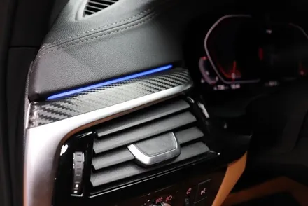 트렌드에 맞게 BMW 실내랩핑으로 우드없에기~ / 전주시 덕진구