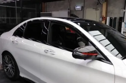 전주랩핑 - C63 AMG 변화주고 싶어 크롬죽이기 하기 / 전주시 덕진구