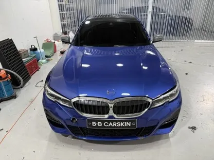 부천 상동 BMW G20 320i 전체 랩핑 — SNC 사틴블랙 컬러체인지 (비비카스킨) / 인천 부평구 부개동