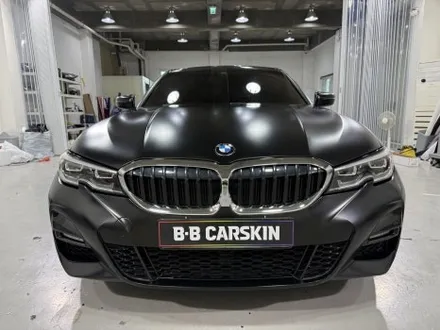부천 상동 BMW G20 320i 전체 랩핑 — SNC 사틴블랙 컬러체인지 (비비카스킨) / 인천 부평구 부개동