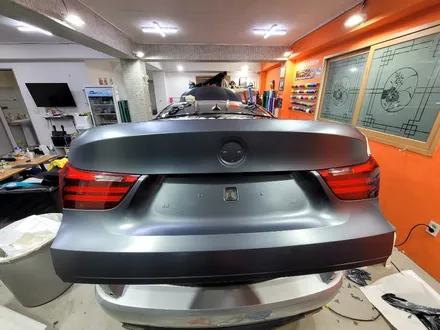 BMW 5GT 전체랩핑 사틴 메탈릭 그라파이트 랩핑 사틴그레이 오묘한느낌-★ / 인천, 부평