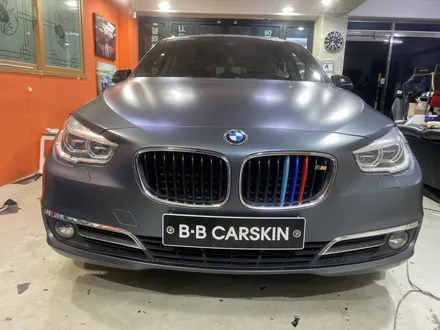 BMW 5GT 전체랩핑 사틴 메탈릭 그라파이트 랩핑 사틴그레이 오묘한느낌-★ / 인천, 부평