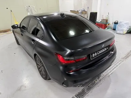 부천 상동 BMW G20 320i 전체 랩핑 — SNC 사틴블랙 컬러체인지 (비비카스킨) / 인천 부평구 부개동