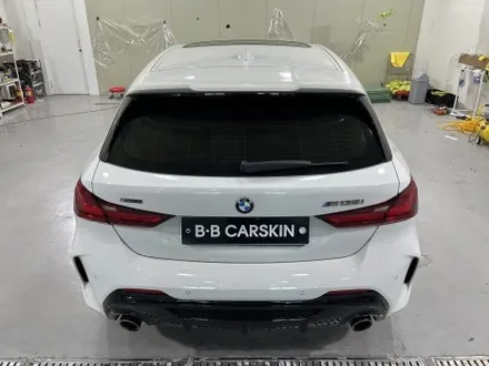 [인천랩핑] BMW 135i 전체 랩핑 시공기 – 순정 화이트에서 슈퍼 브라잇 카키 다크 그레이로 감성 업그레이드 / 인천 부평구 부개동