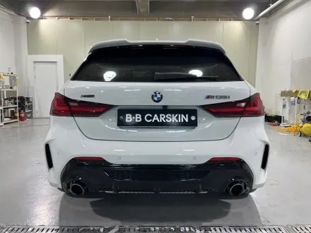 [인천랩핑] BMW 135i 전체 랩핑 시공기 – 순정 화이트에서 슈퍼 브라잇 카키 다크 그레이로 감성 업그레이드 / 인천 부평구 부개동