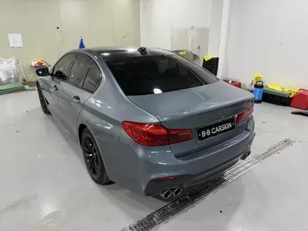 인천랩핑 인천남동구랩핑 전문 BMW G30 530i 사틴블랙 전체 시공기 / 인천 부평구 부개동