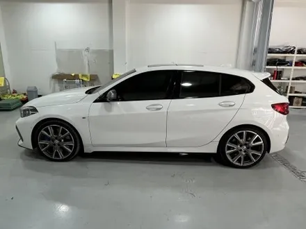 [인천랩핑] BMW 135i 전체 랩핑 시공기 – 순정 화이트에서 슈퍼 브라잇 카키 다크 그레이로 감성 업그레이드 / 인천 부평구 부개동