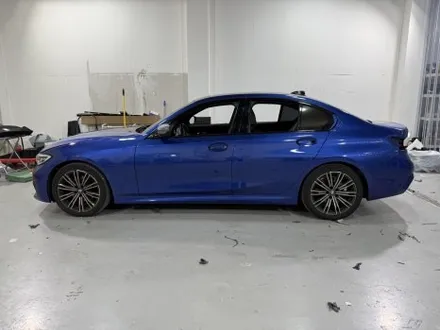 부천 상동 BMW G20 320i 전체 랩핑 — SNC 사틴블랙 컬러체인지 (비비카스킨) / 인천 부평구 부개동