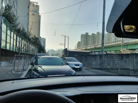 춘천썬팅 카니발 레인보우V90 골드빛+그린빛 고급스럽게 예쁜썬팅 / 춘천시 퇴계동