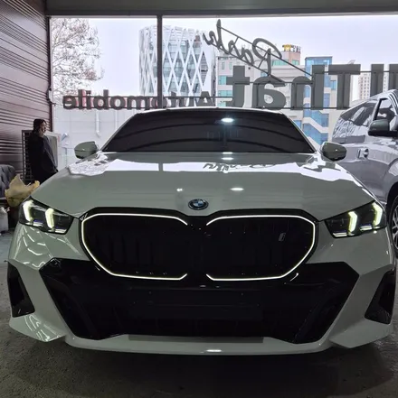 춘천썬팅_BMW I5 \'프리미엄 필름 [후버옵틱 프나세] 시공으로 더욱 완벽에 가까워지다 / 춘천시 퇴계동