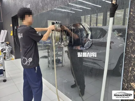 춘천신차패키지 싼타페 올댓에서 꼼꼼한 시공 만나보아요 (썬팅:에이버리퀸) / 춘천시 퇴계동
