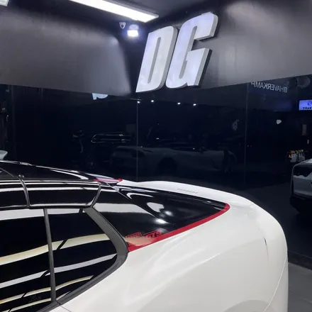 페라리 812 GTS 에이버리 사틴 화이트 일산랩핑 + 컴페티치오네 스타일 데칼 시공 / 고양시 구산동