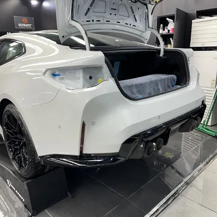 초깔끔 화이트바디 BMW M4 울트라핏 전체 일산 PPF / 고양시 구산동