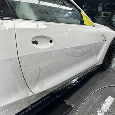 초깔끔 화이트바디 BMW M4 울트라핏 전체 일산 PPF / 고양시 구산동