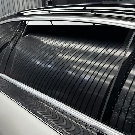 고민은 시공만 늦출 뿐! BMW 7시리즈 전체 PPF 신차급 관리와 화이트 블랙 투톤랩핑 듀오톤 - 일산 신차패키지 모터빌리지 / 고양시 구산동
