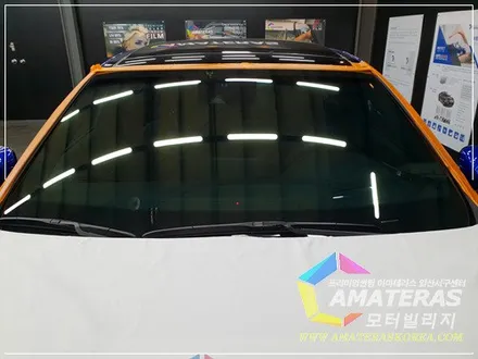 일산 모터빌리지의 한여름 전면 썬팅은 필수죠  열차단썬팅 갑 아마테라스HH G70전면썬팅 / 고양시 구산동