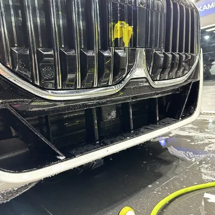 고민은 시공만 늦출 뿐! BMW 7시리즈 전체 PPF 신차급 관리와 화이트 블랙 투톤랩핑 듀오톤 - 일산 신차패키지 모터빌리지 / 고양시 구산동