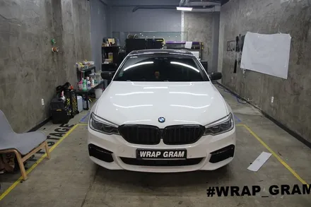 BMW크롬죽이기 5시리즈 윈도우몰딩랩핑 :: / 천안 불당동