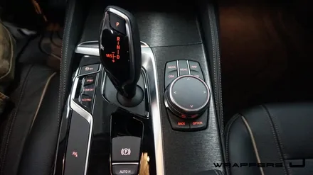 BMW520d G30 실내랩핑 천안카본랩핑 부분랩핑 블랙브러쉬 강서구[래퍼스제이] / 천안 불당동