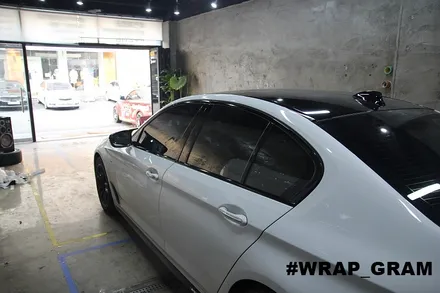 BMW크롬죽이기 5시리즈 윈도우몰딩랩핑 :: / 천안 불당동