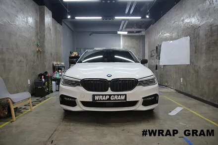 BMW크롬죽이기 5시리즈 윈도우몰딩랩핑 :: / 천안 불당동
