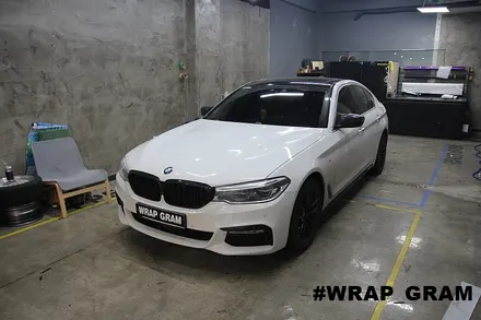 BMW크롬죽이기 5시리즈 윈도우몰딩랩핑 :: / 천안 불당동