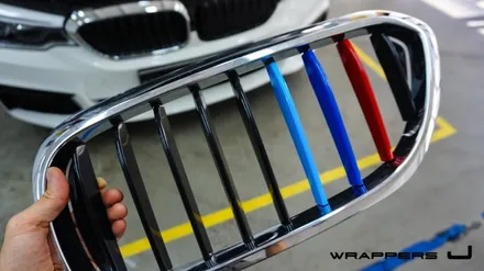 영등포BMW G30 520d  M삼색데칼 그릴랩핑 M삼색 M부분랩핑 M데칼 / 천안 불당동