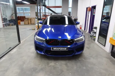 대전랩핑 BMW M5 그릴 및 콧구멍 포인트랩핑 (Feat. 완벽한변화) / 천안 불당동