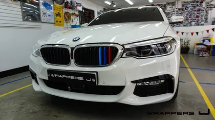 영등포BMW G30 520d  M삼색데칼 그릴랩핑 M삼색 M부분랩핑 M데칼 / 천안 불당동