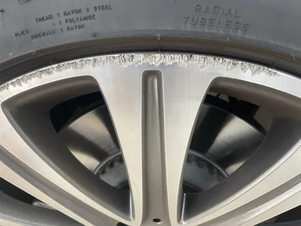 벤츠E450 4MATIC - 휠복원, 휠수리전문점, 언리얼자동차외형복원(대장동/삼평동/운중동/백현동/판교테크노밸리) / 분당구 서현동