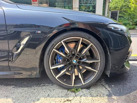 BMW 850i - 휠복원, 커스텀휠도색, 언리얼자동차외형복원(대장동/운중동/백현동/삼평동/판교) / 분당구 서현동