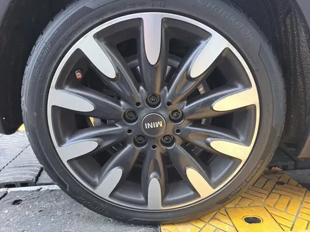 BMW미니쿠퍼S - 분당휠긁힘수리, 자동차휠수리, 휠복원전문점, 언리얼자동차외형복원(대장동/운중동/백현동/삼평동/서판교) / 분당구 서현동
