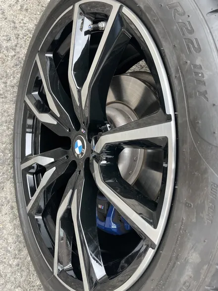 BMW X7 - 순정휠복원, 휠수리전문점, 언리얼자동차외형복원 / 분당구 서현동