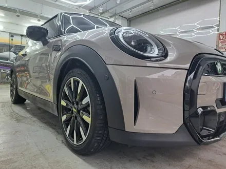 BMW미니쿠퍼S - 분당휠긁힘수리, 자동차휠수리, 휠복원전문점, 언리얼자동차외형복원(대장동/운중동/백현동/삼평동/서판교) / 분당구 서현동