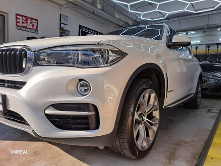 BMW X6 - X6휠스크레치, X6휠긁힘손상, 자동차순정휠복원, 언리얼자동차외형복원(이매동/서현동/분당동/수내동/정자동) / 분당구 서현동